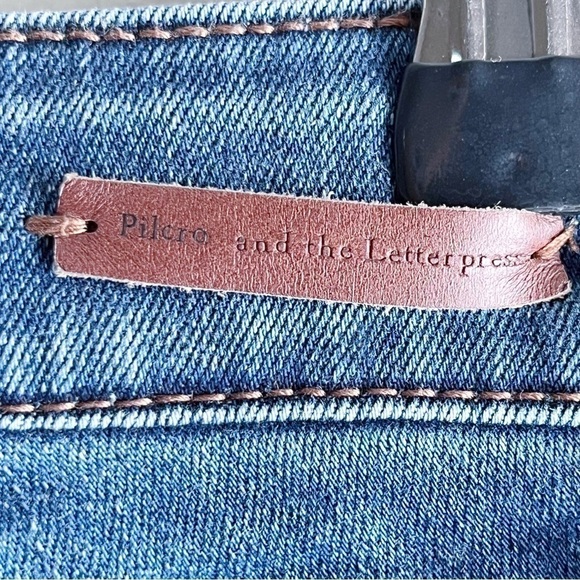 Anthropologie Pilcro Midrise Skinny Jeans‎ with Hem Slit, Size 26 - Picture 12 of 13